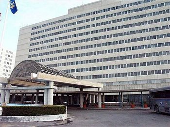 Stay Park And Fly Airport Parking Hotels Media 514 Hiltonhotel Kennedy Jfk Jpg